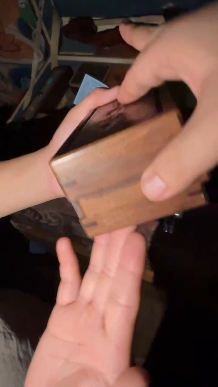 香榧木机关盒手串