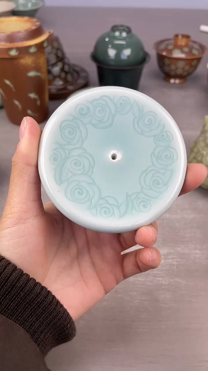 青瓷仓储清仓福利微瑕