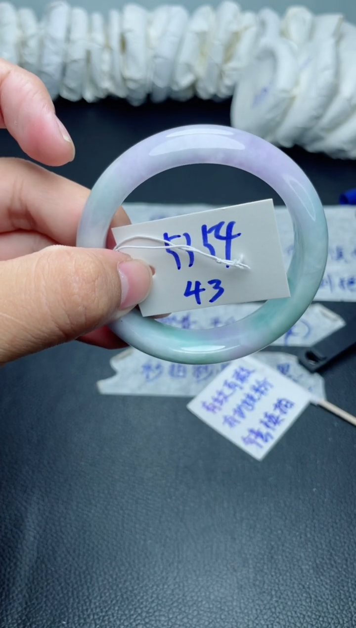 翡翠手镯未镶嵌43