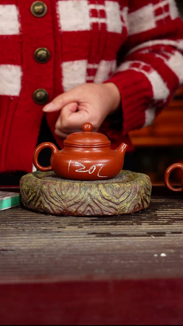 宜兴原矿紫砂壶茶壶宜兴原矿紫砂壶茶壶120C