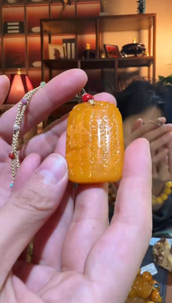 蜜蜡颈饰未镶嵌206天然蜜蜡珠宝奇石