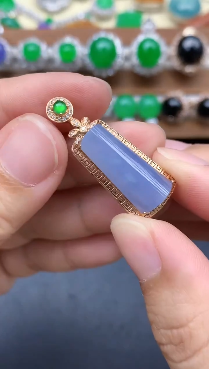 颈饰18K金镶嵌翡翠558-中国好珍宝