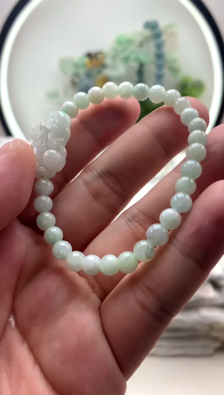 翡翠未镶嵌颈饰貔貅手串y