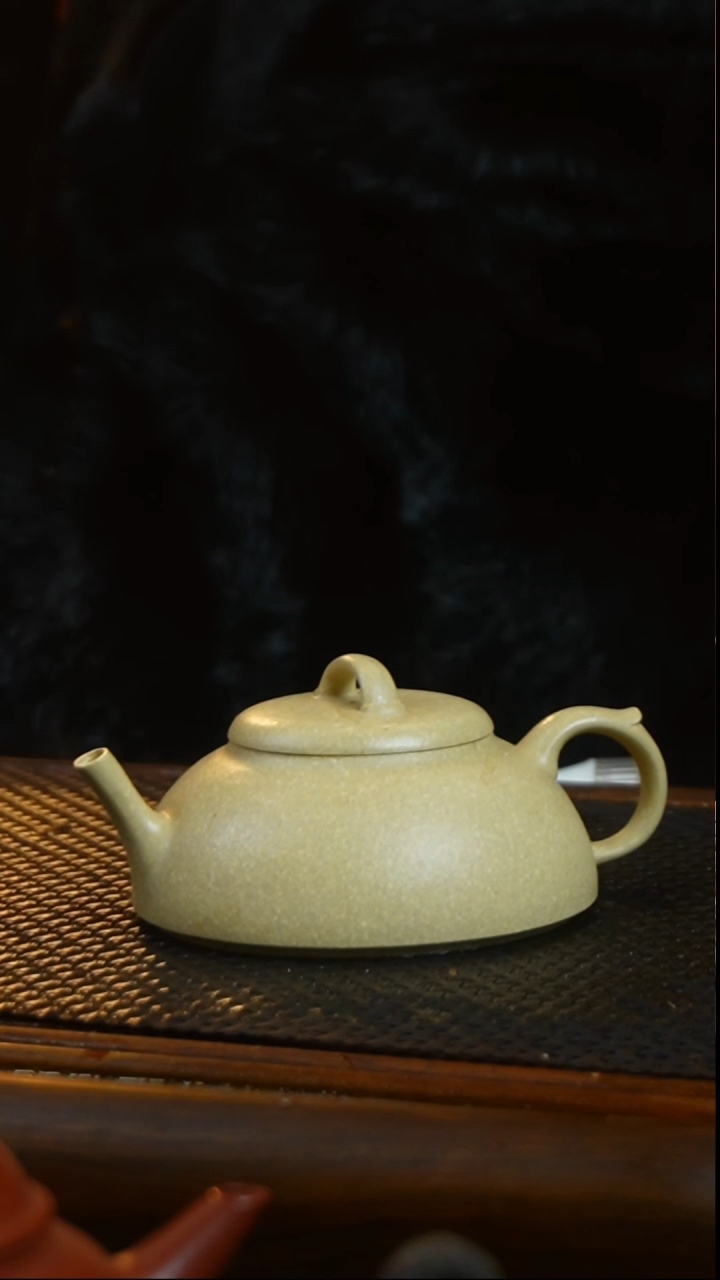 【闪购商品】18慰风薄胎精工福利容量100