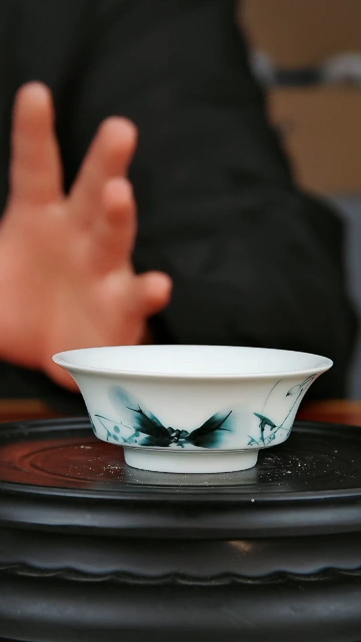 【闪购商品】杯子釉下五彩手绘