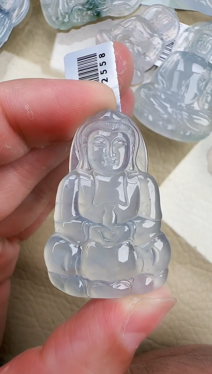 翡翠未镶嵌颈饰 缅甸翡翠a货