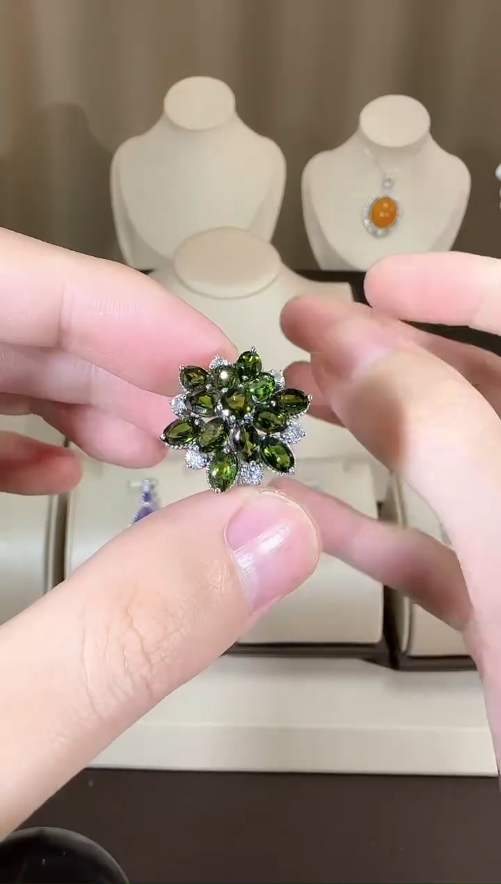 【闪购商品】透辉石戒指银S925镶嵌设计款