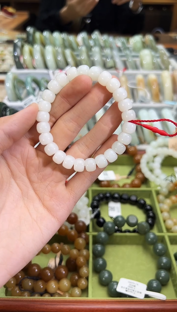 未镶嵌手串和田玉且末料天泰白玉算盘珠卡8*10