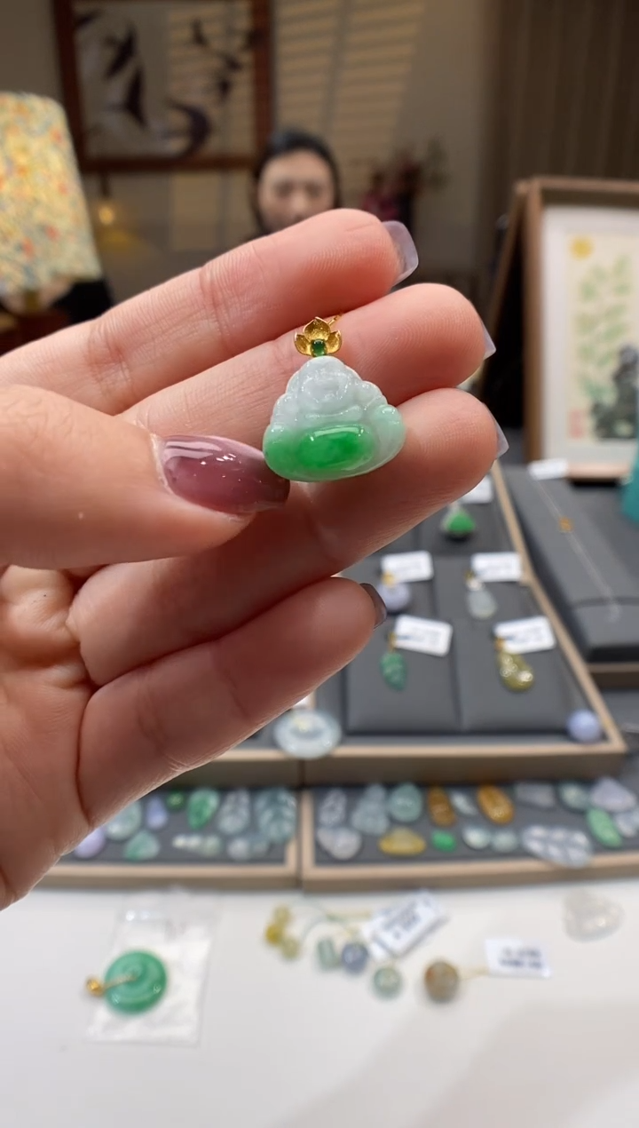 【闪购商品】翡翠颈饰18K金镶嵌佛公