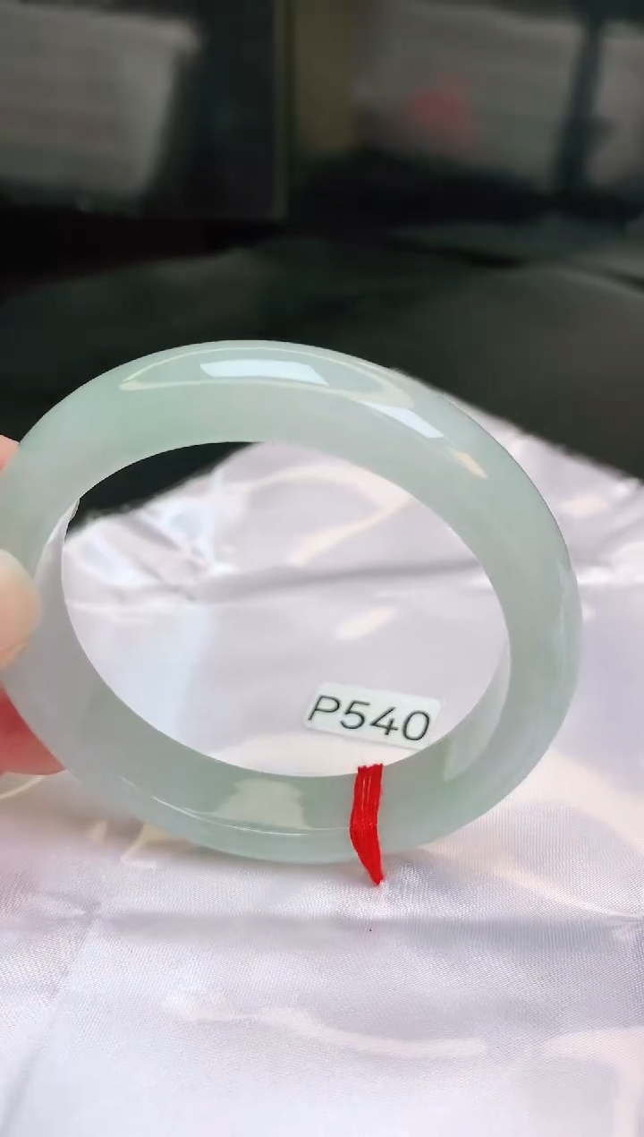 【闪购商品】翡翠手镯未镶嵌缅甸天然A货手镯