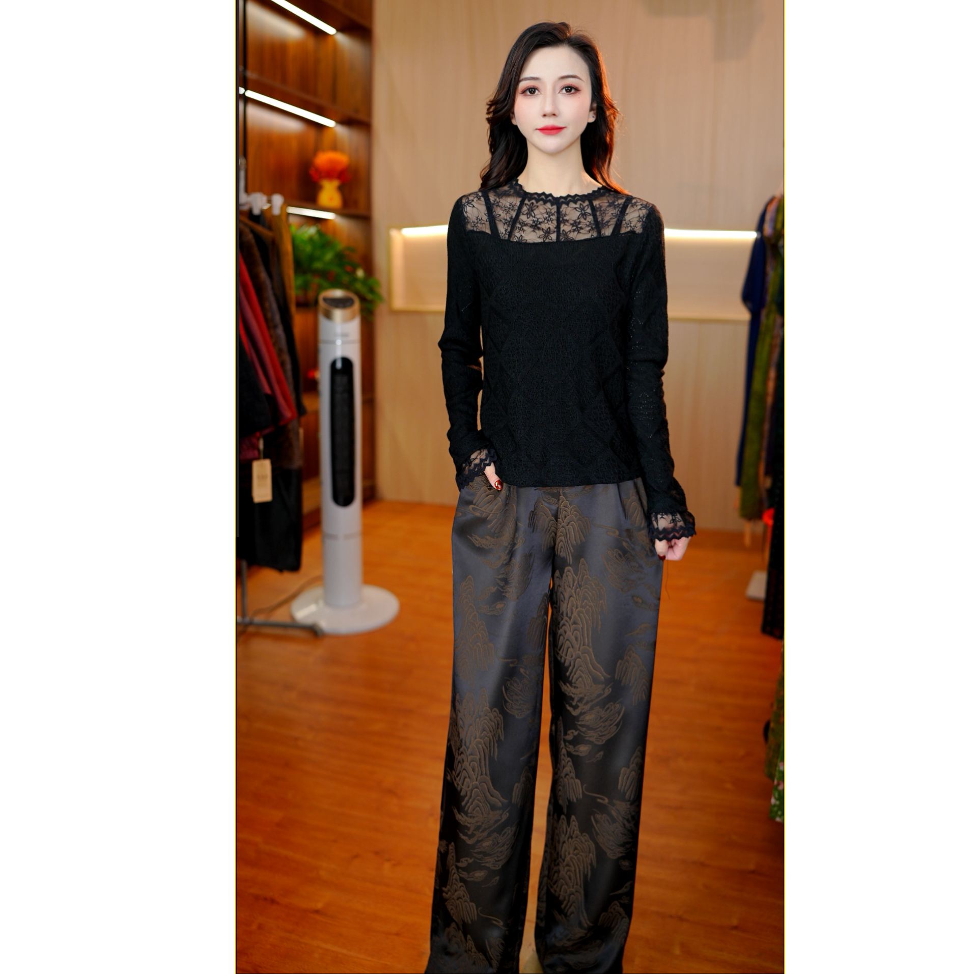 0891-18新款时尚打底上衣