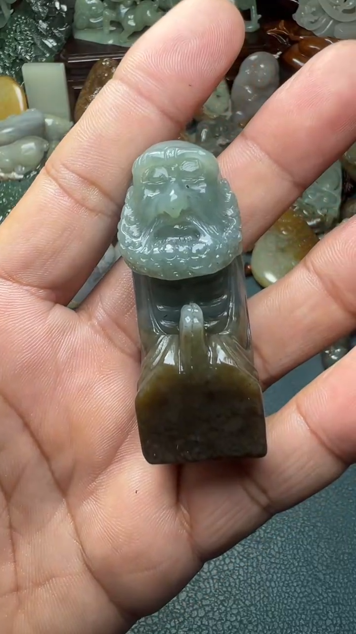 未镶嵌和田玉把件-