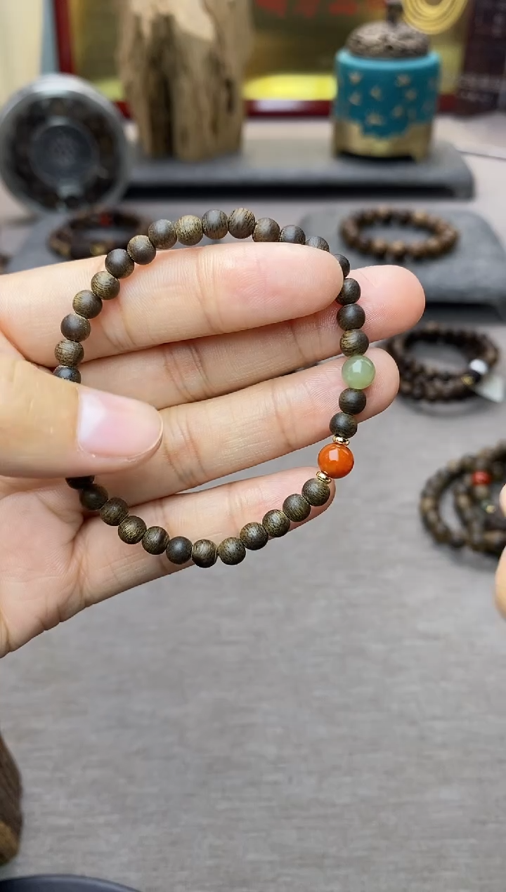 【闪购商品】沉香手串芽庄白棋楠04单圈＋配饰