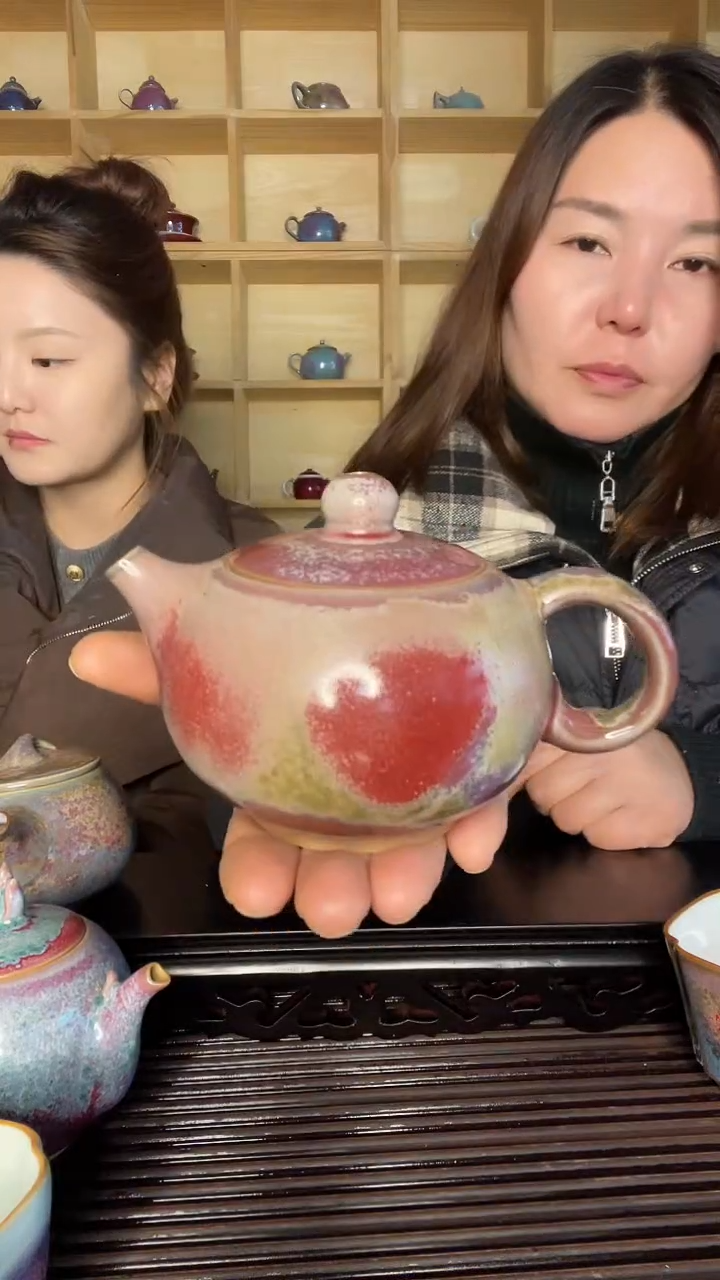 【闪购商品】摆件西施壶微瑕炭烧 土魂钧瓷