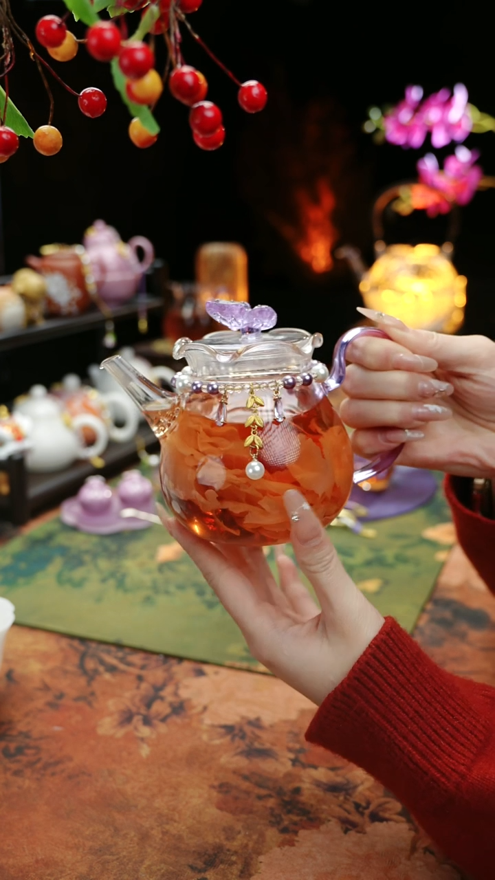 【闪购商品】紫色铃兰花茶壶+链子