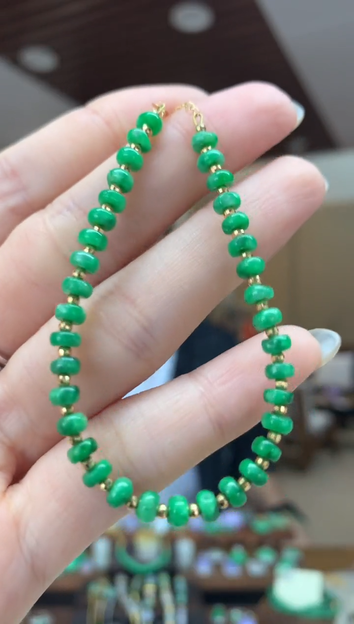 18K金镶嵌手链翡翠手链