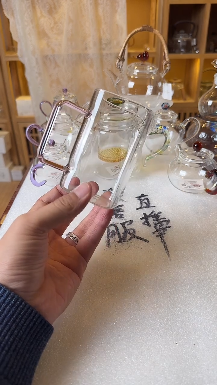 四方粉。。。。。。。。。