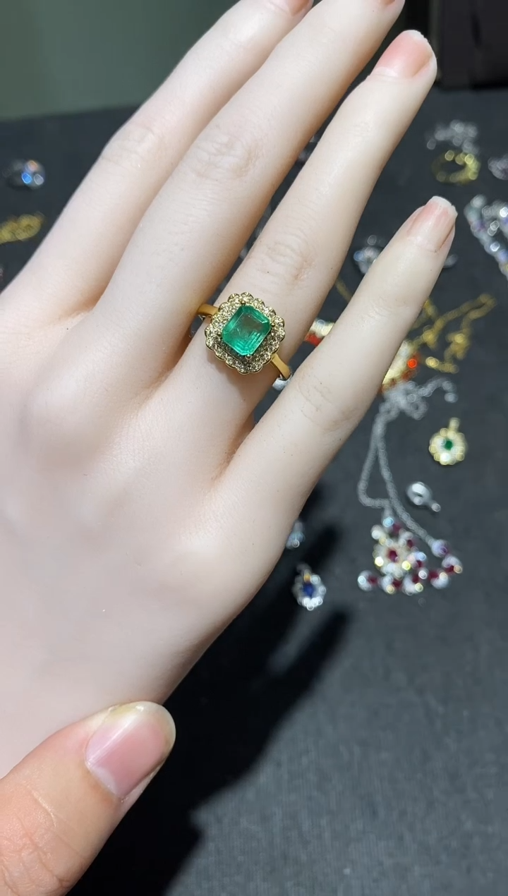 银S925镶嵌戒指祖母绿戒指