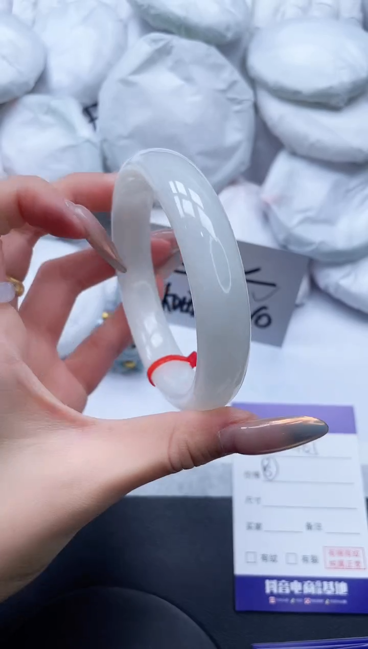 【闪购商品】和田玉手镯未镶嵌19L405-63