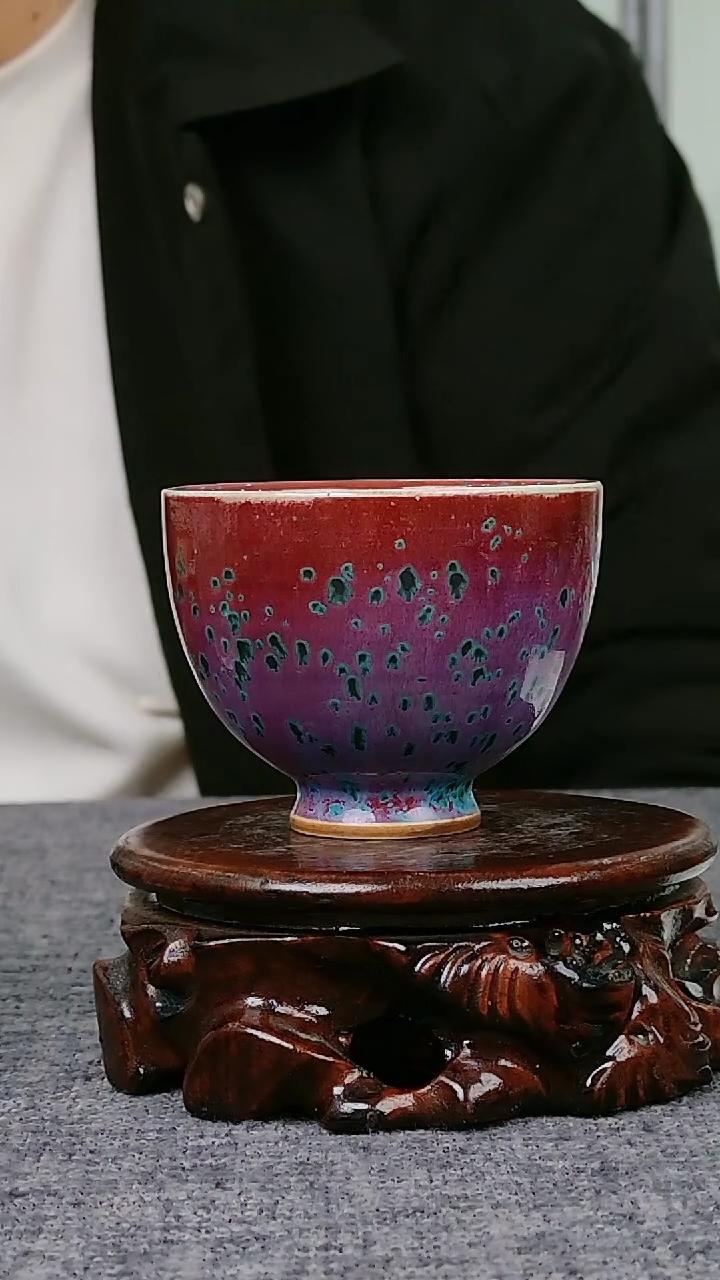 【闪购商品】尹建中老师作品一只