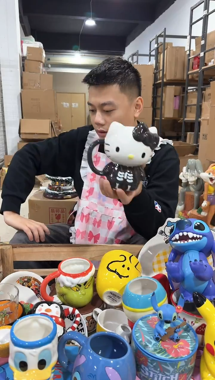 瓷片灰色kt全身杯