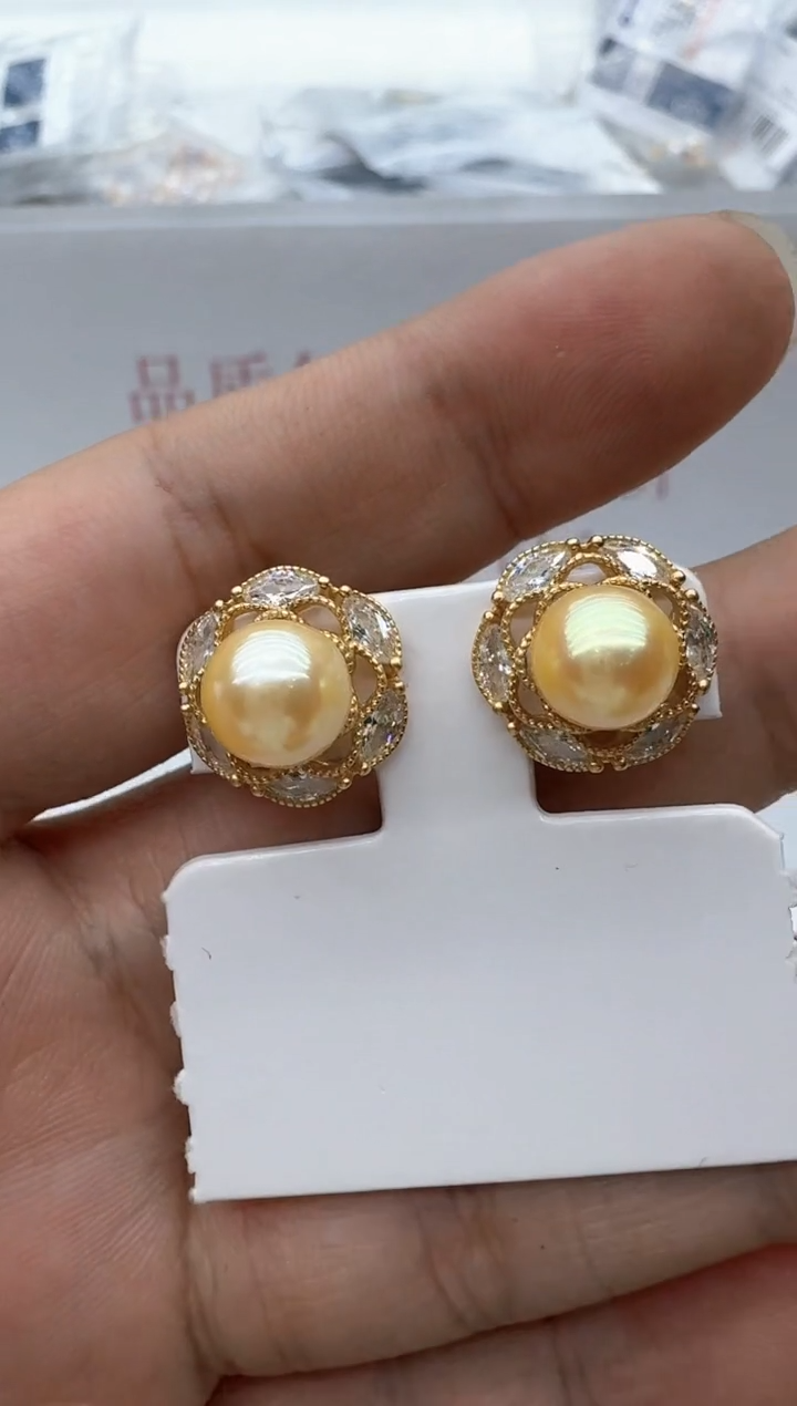 【闪购商品】海水珍珠耳饰银S925镶嵌清货