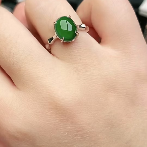 鑫辰珠宝天然A货翡翠银镶嵌设计款开口女戒指时尚百搭