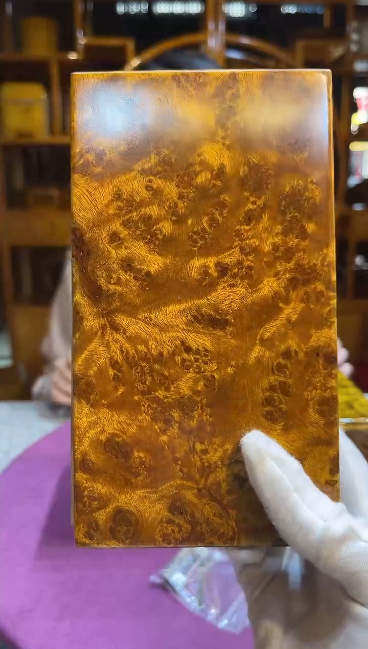 香樟木黄金樟满留疤首饰文玩盒18*10*6（微瑕）