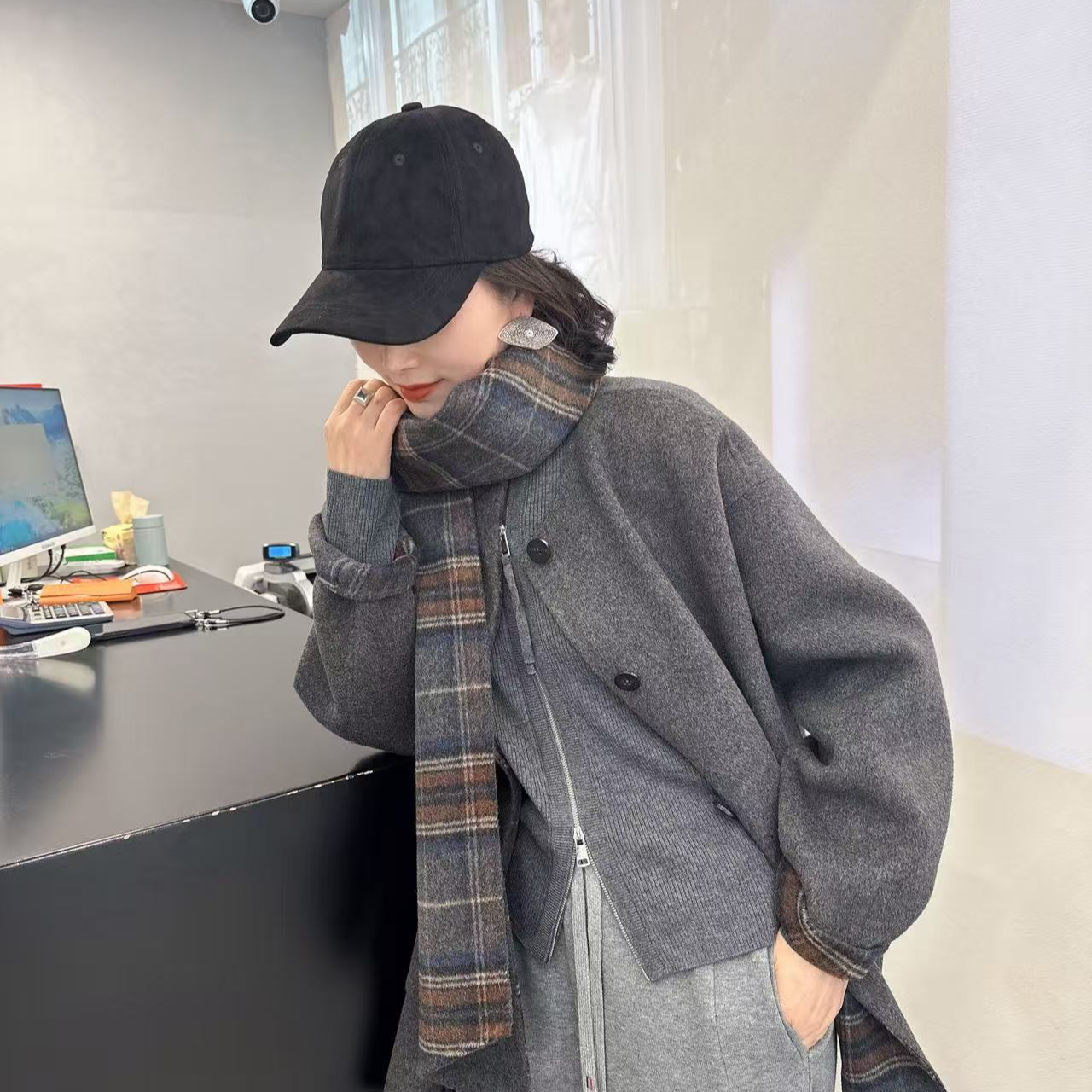 毛呢一手长大衣圆领灰色秋冬气质款双面呢羊绒