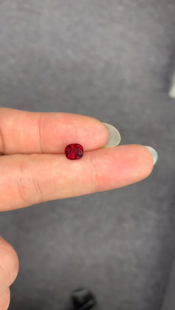 【闪购商品】尖晶石裸石未镶嵌1.3克拉