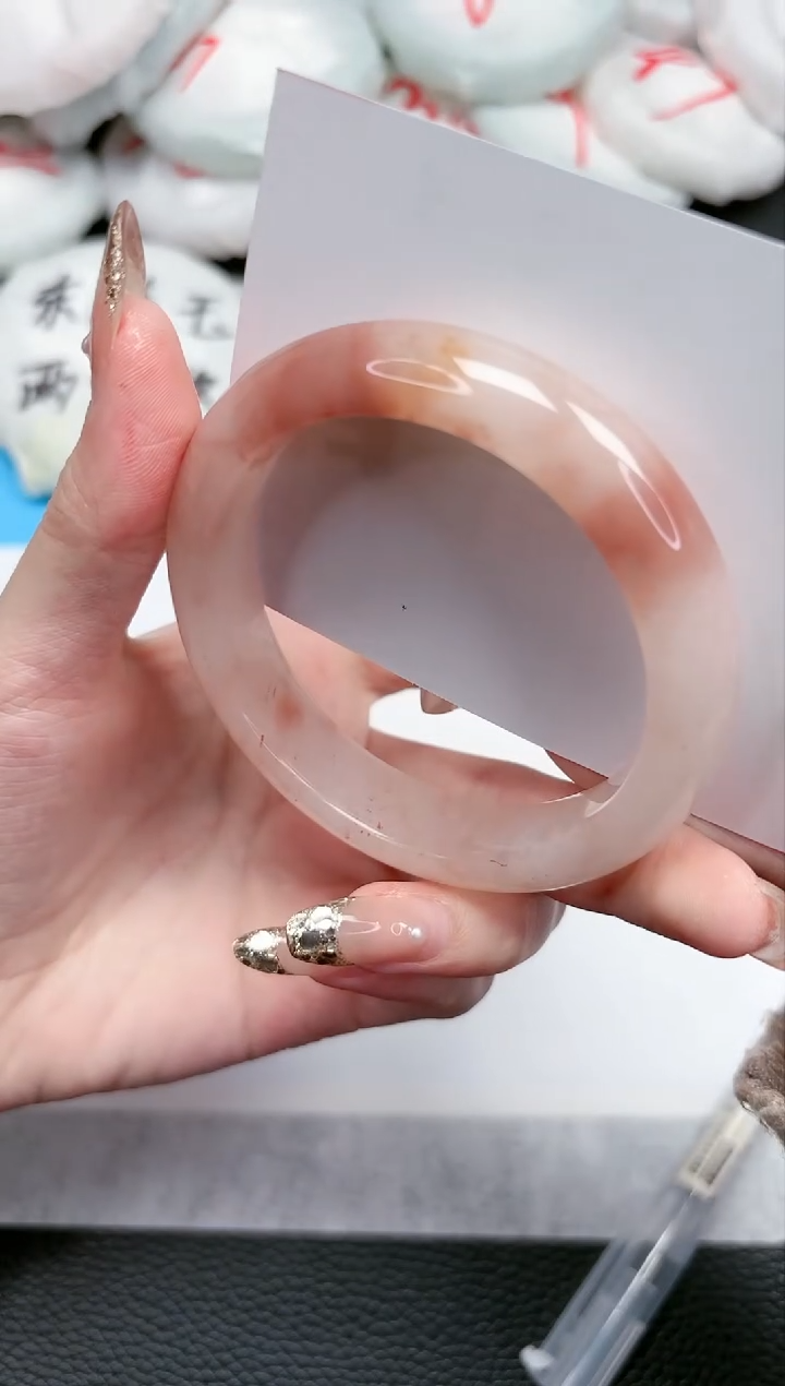 【闪购商品】石英质玉手镯未镶嵌366-55.7