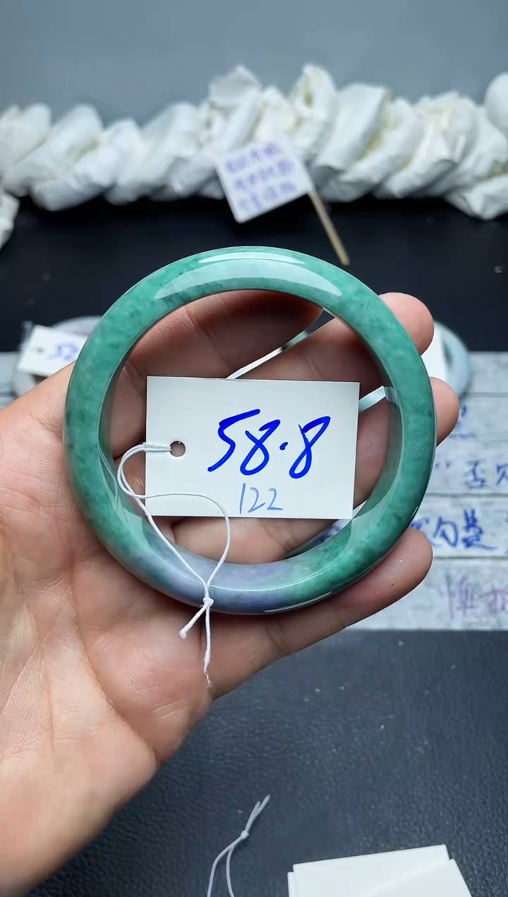 未镶嵌手镯翡翠122