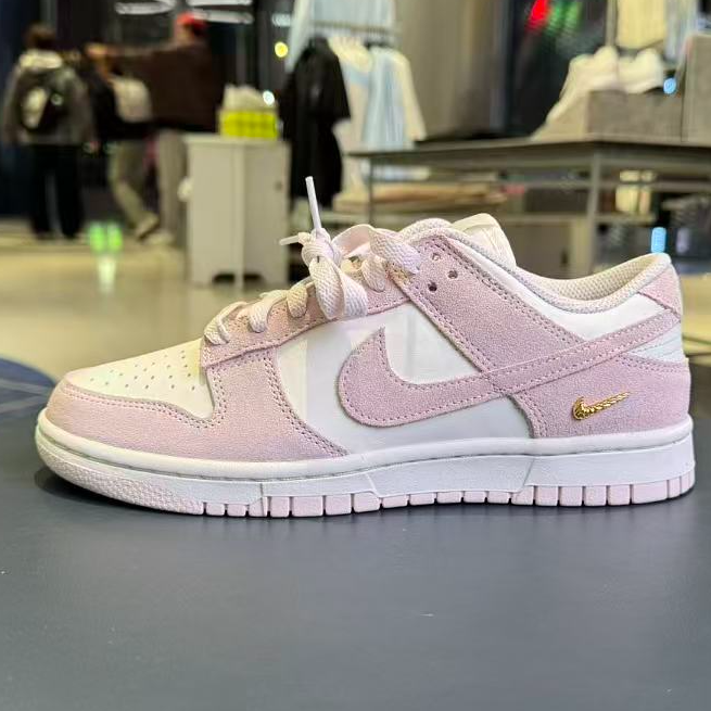 NIKE/耐克正品女子DUNK白粉色双钩舒适板鞋休闲鞋IO4244-100