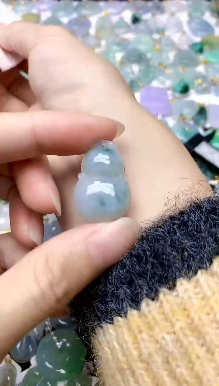 颈饰未镶嵌翡翠天然A货翡翠