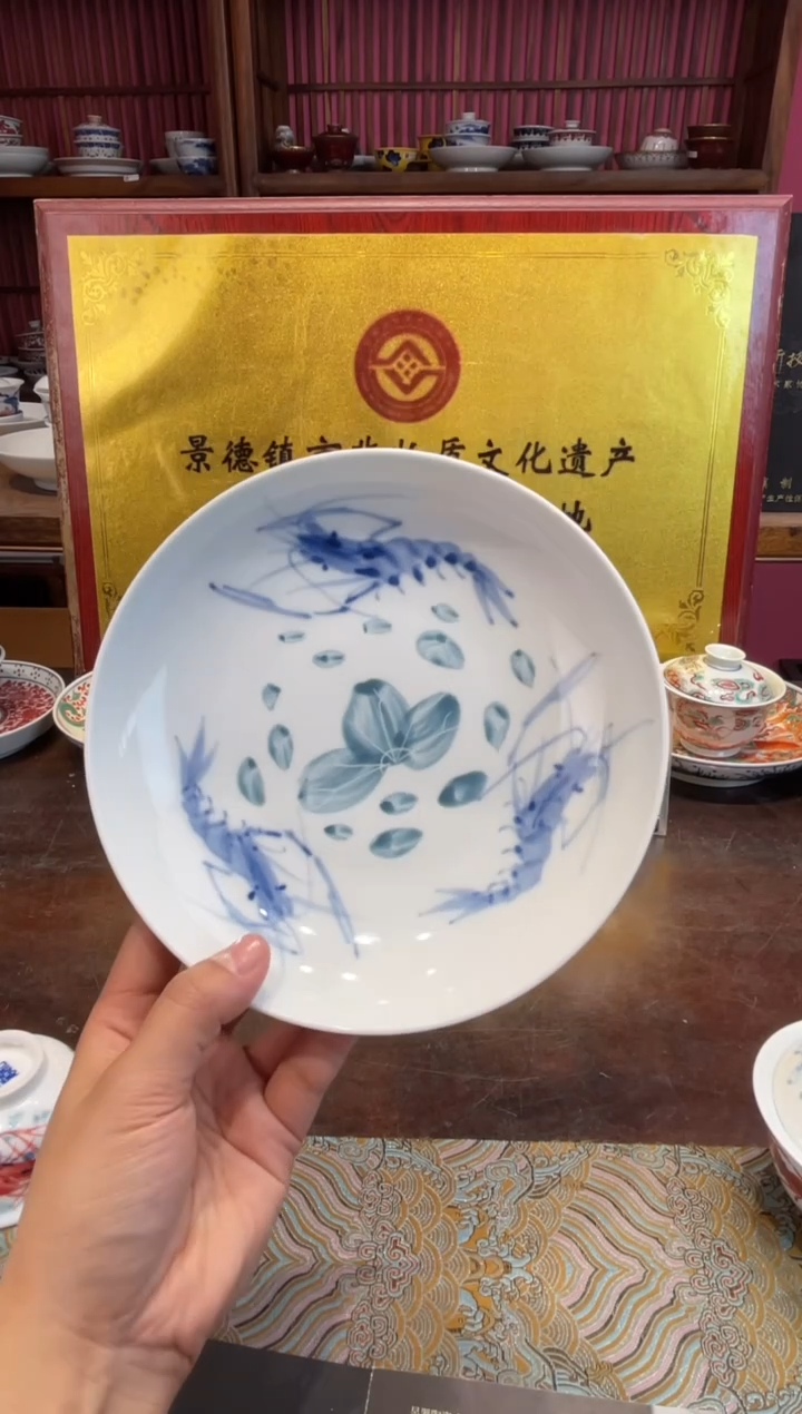 杯子瓷景德镇源头工厂生产，手工手绘