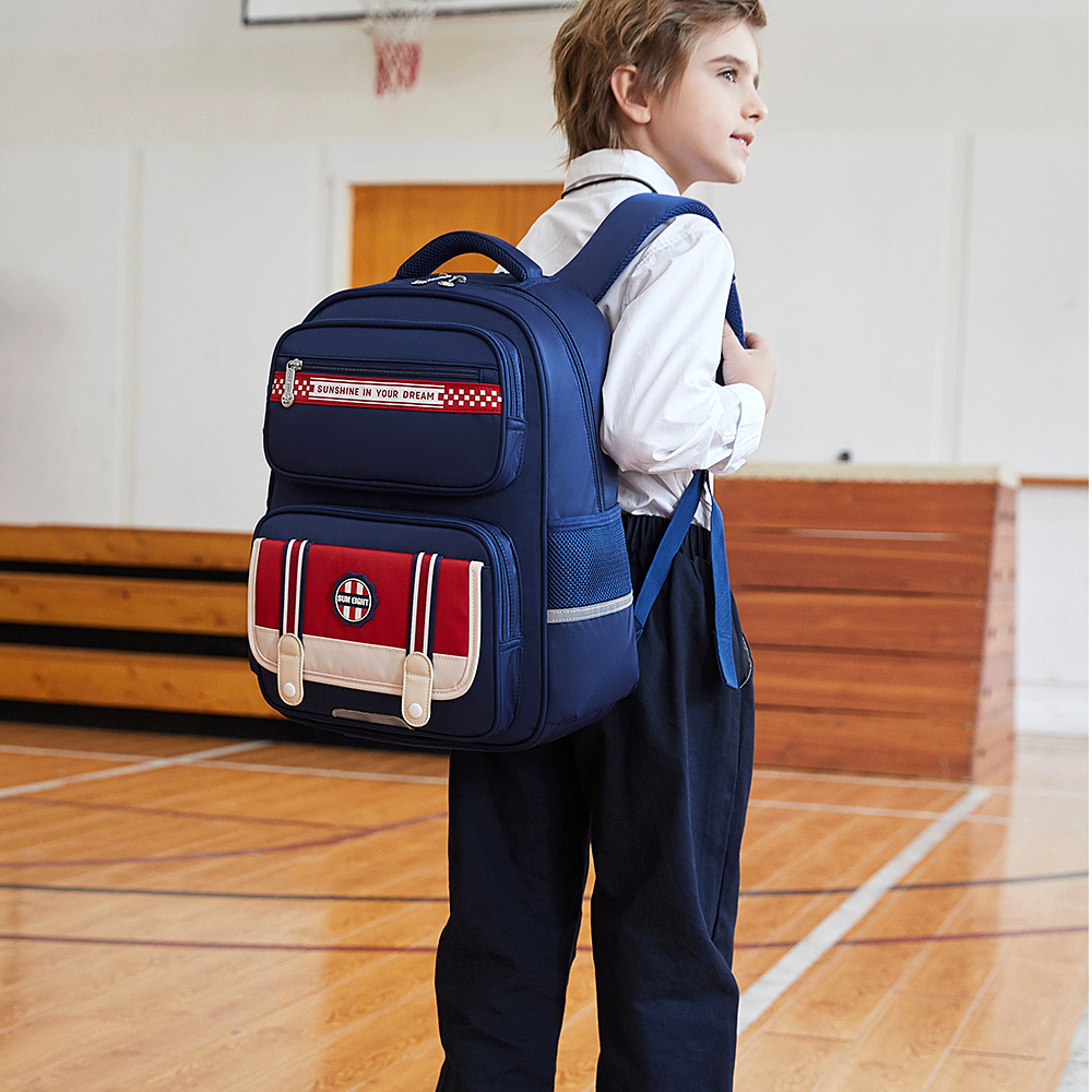 【阳光8点】英伦风1-4年级学生护腰减负护脊透气防水双肩书包#22172