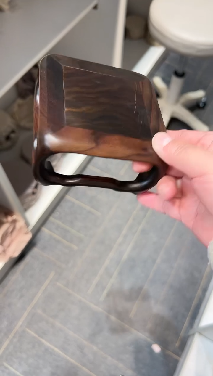 紫砂D**g底座底座底座瑕疵