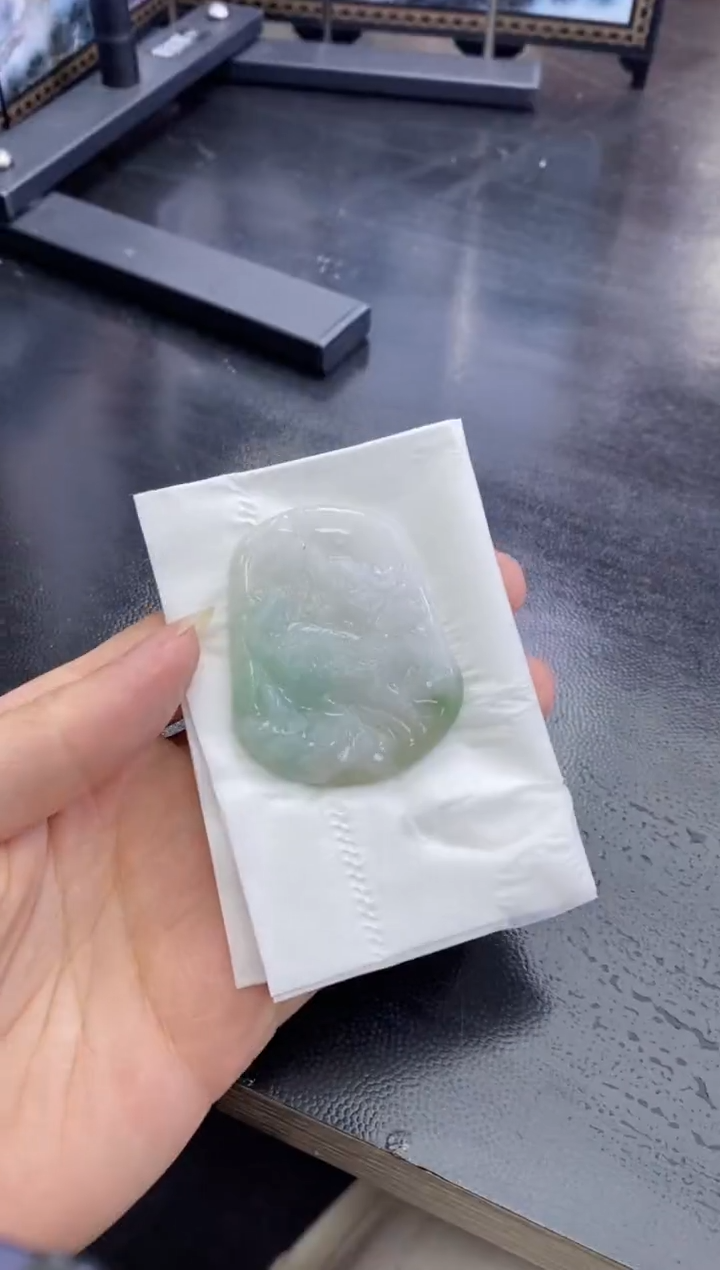 【闪购商品】定制翡翠未镶嵌牌子+QZG241120-15  83