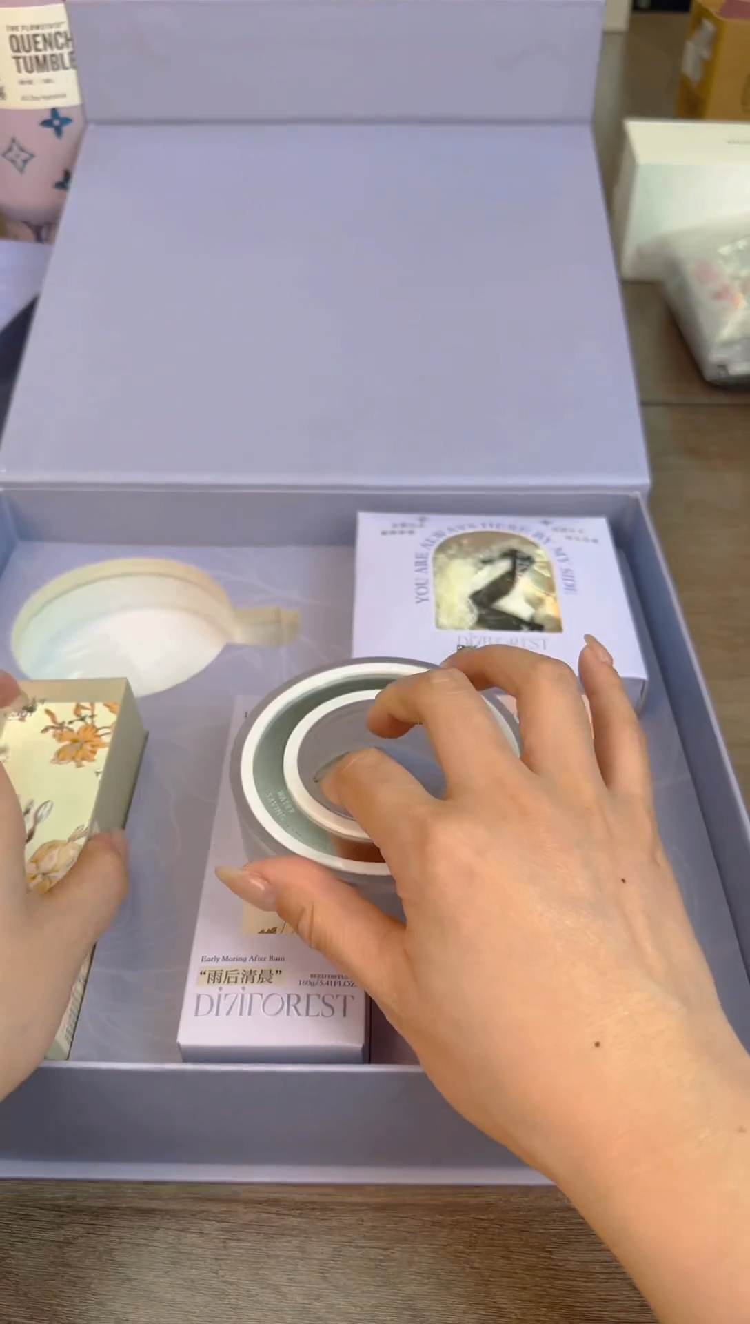 瓷片新号开播漏不停@@CQ1112