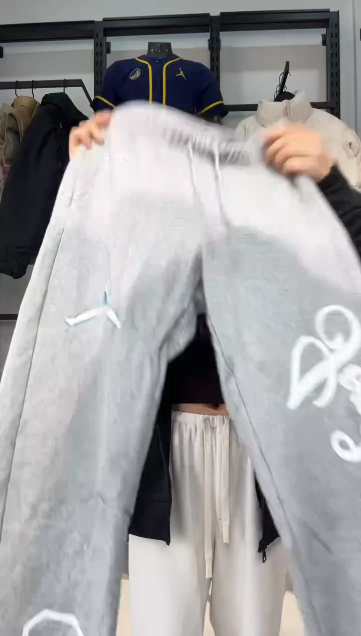 3306闪购编码 Nike/Jordan运动卫衣裤以直播间过款为准 尺码  s