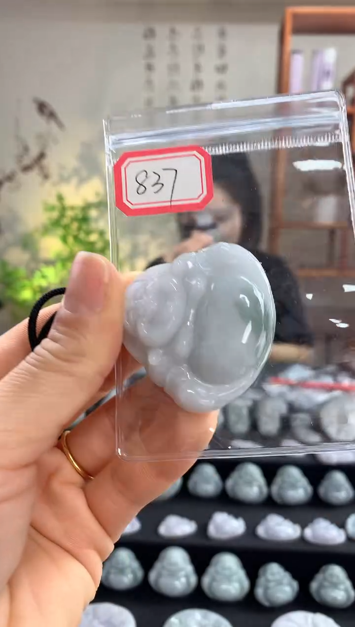 【闪购商品】翡翠颈饰未镶嵌佛公837