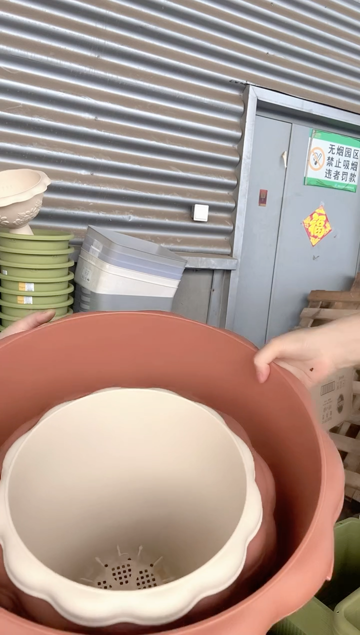 【闪购商品】14号浮雕1只+8+9+10号盆总共4只