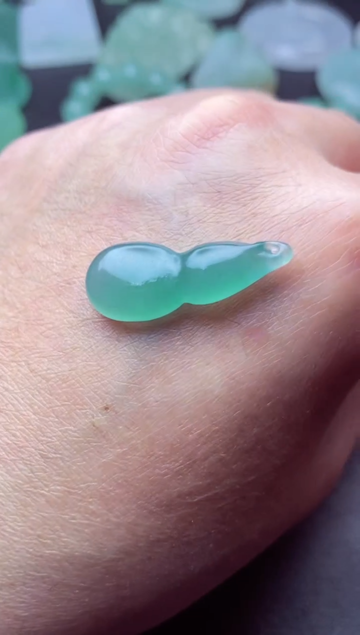 未镶嵌定制翡翠a货翡翠