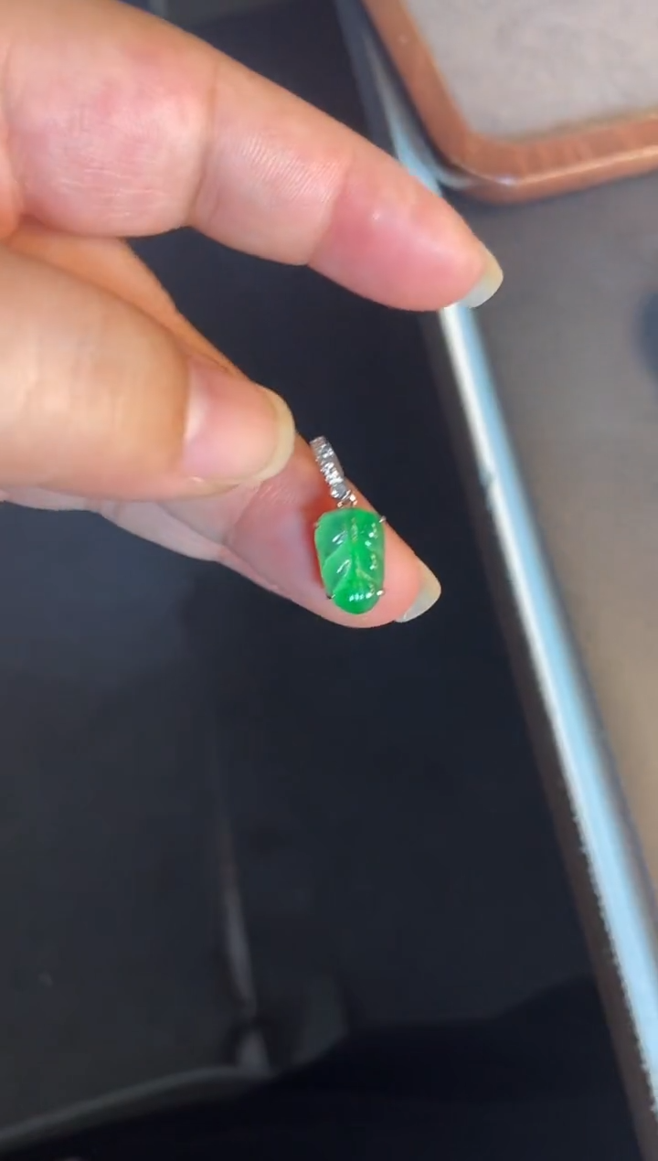 吊坠(不含链)银S925镶嵌翡翠1