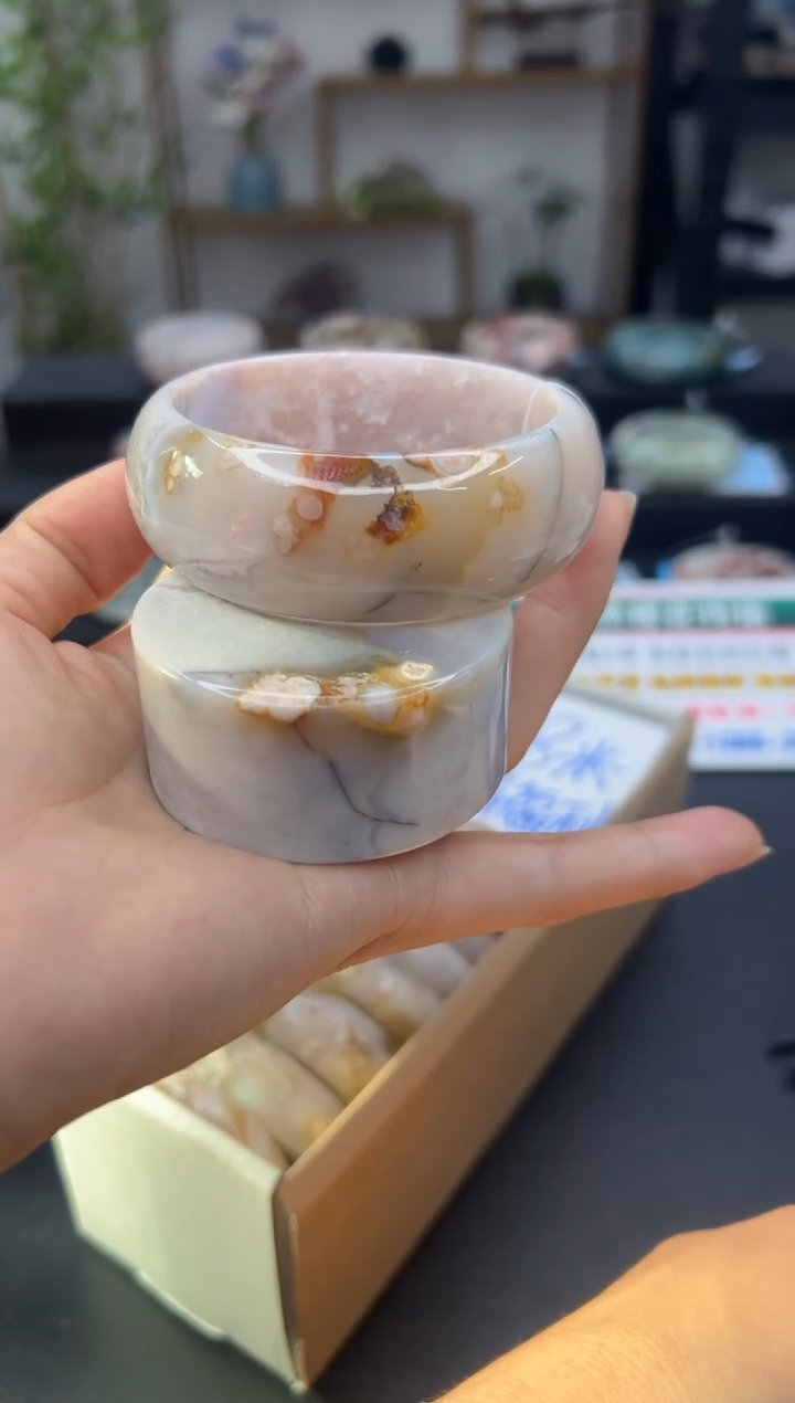 【闪购商品】石英质玉手镯未镶嵌193(60圈赠送镯心)
