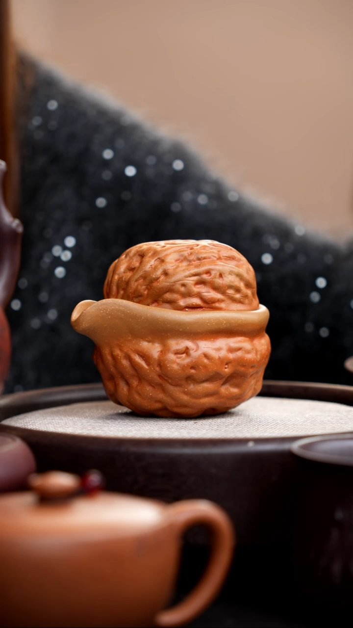 【闪购商品】紫砂茶壶段泥核桃手抓壶