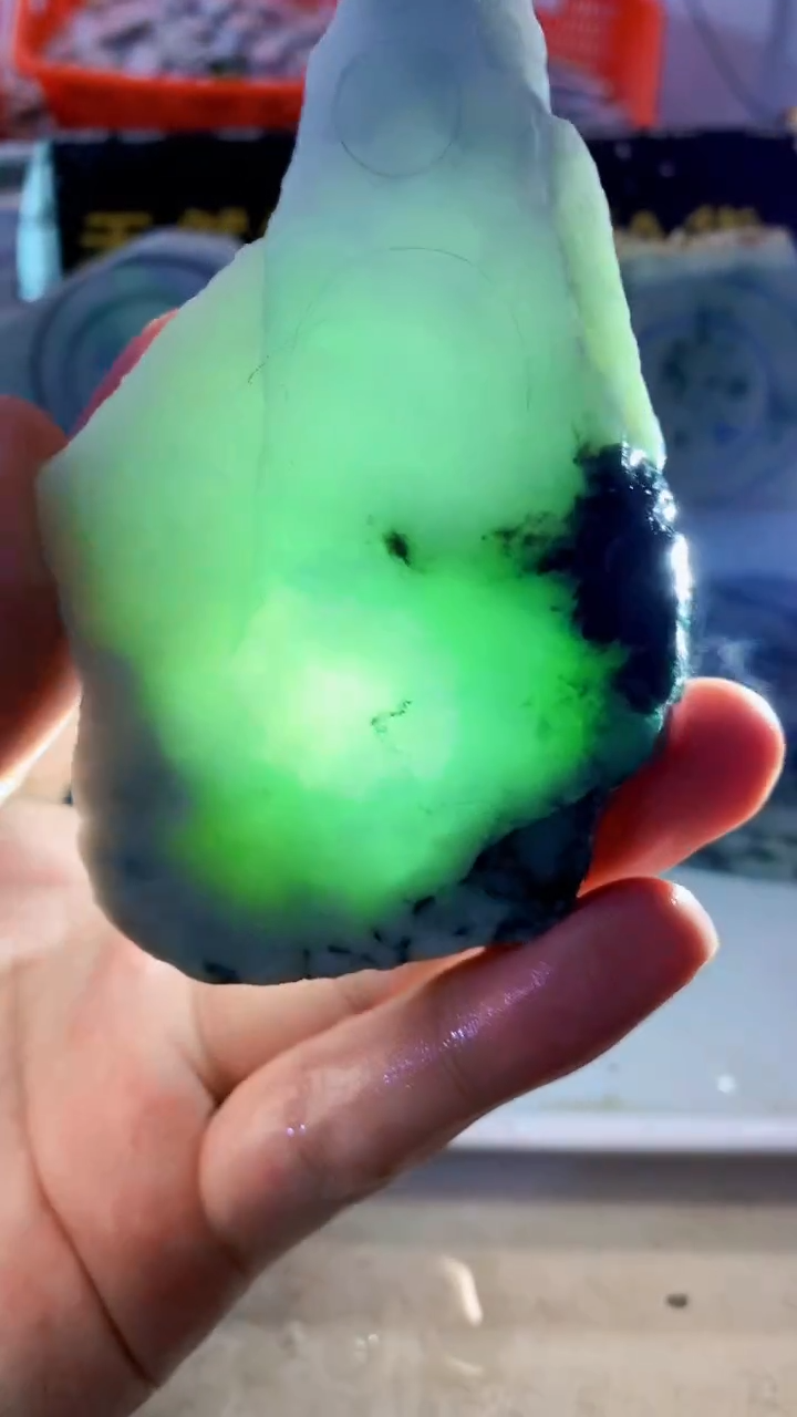 颈饰未镶嵌翡翠缅甸A货翡翠史62