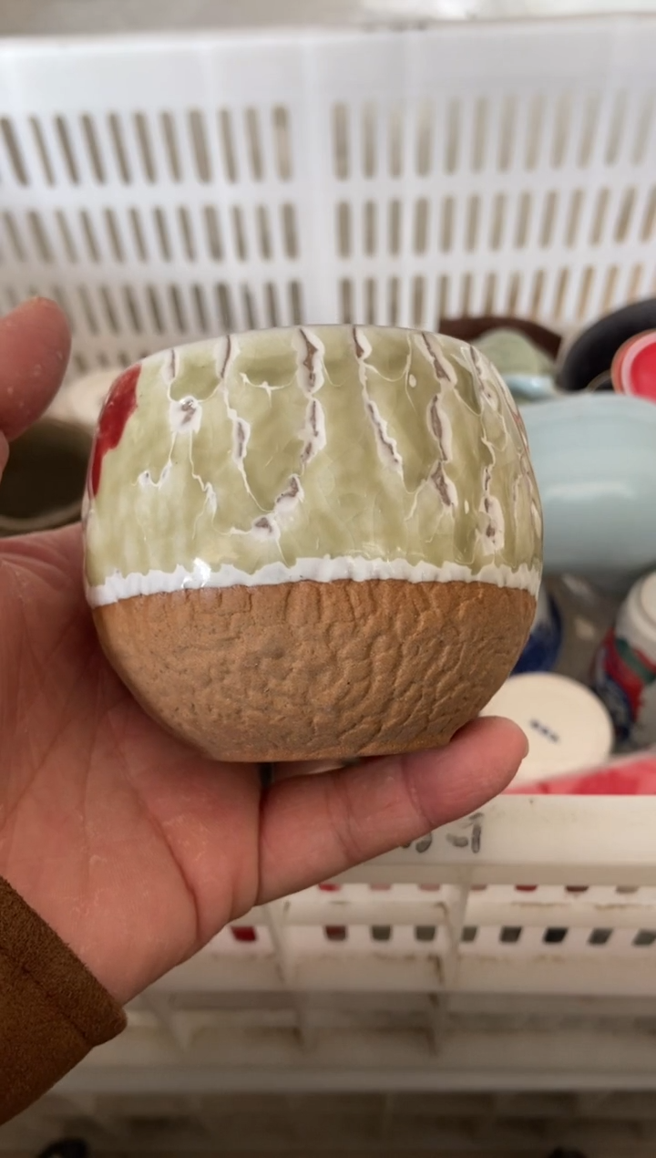 杯无运费险有瑕疵的摄影的产品有使用过的痕迹有点脏介意勿拍
