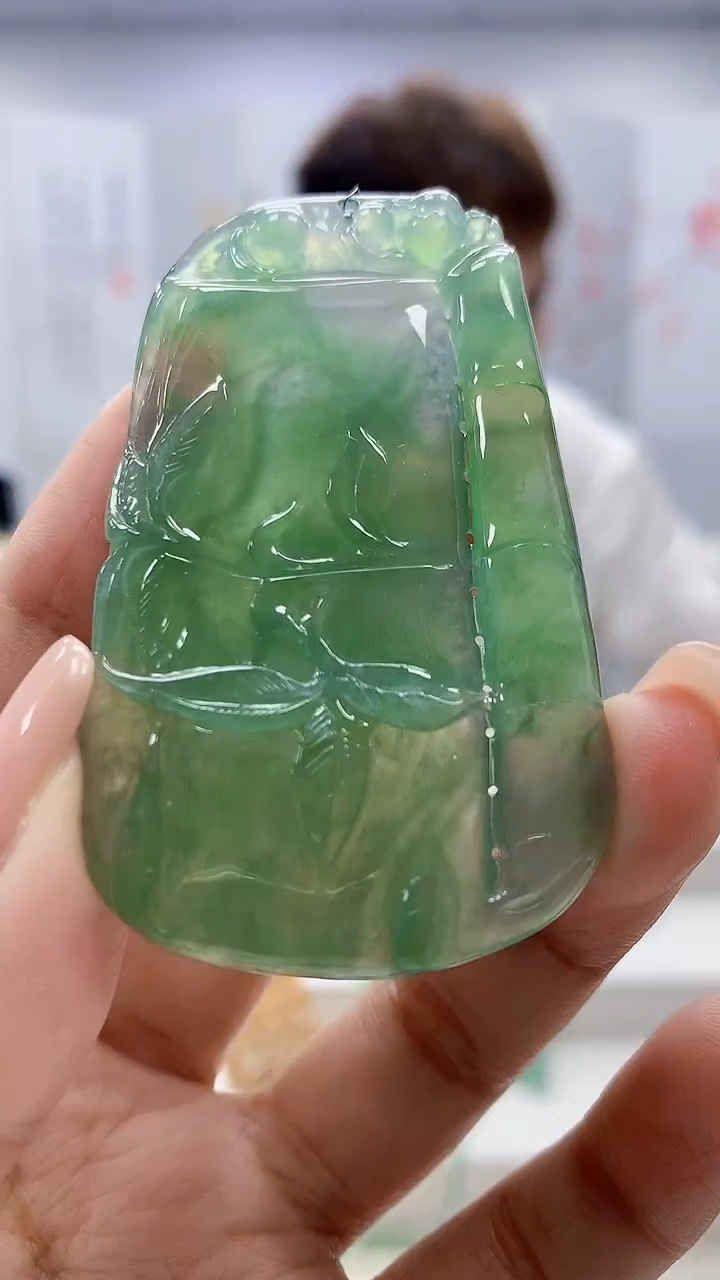 定制翡翠未镶嵌4868xx-毛货挂件56