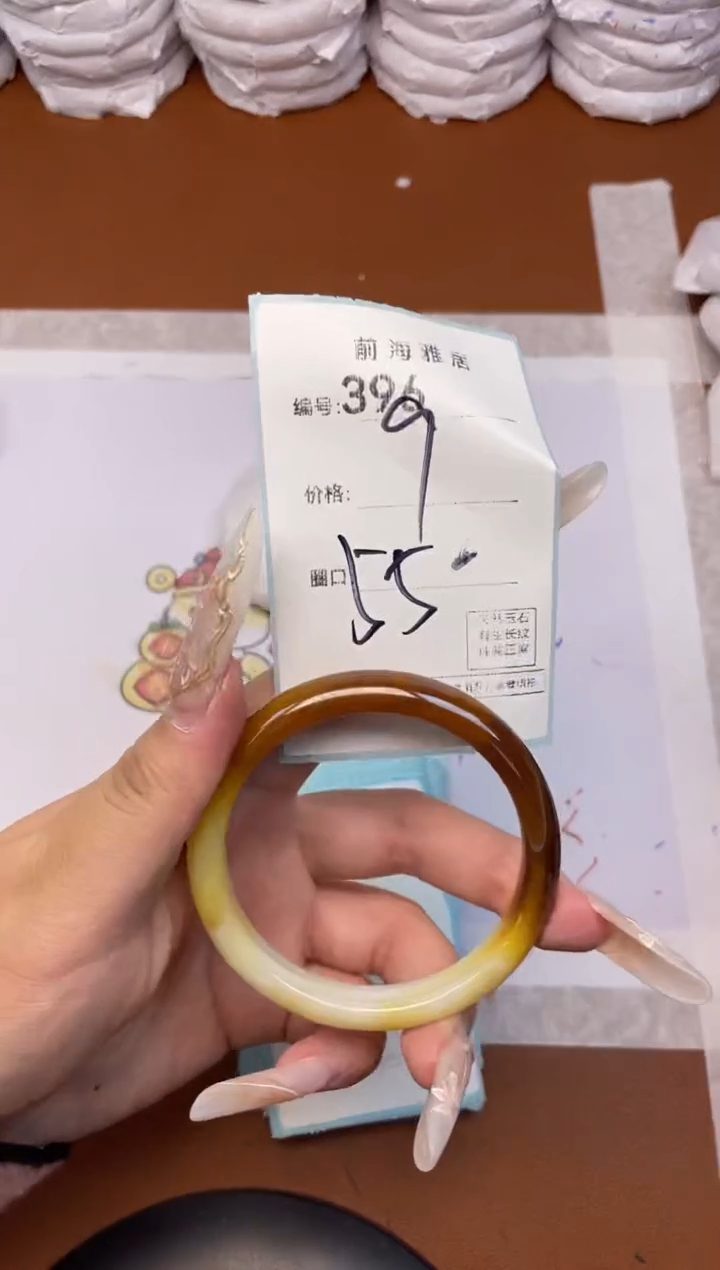 【闪购商品】玛瑙/玉髓手镯未镶嵌396